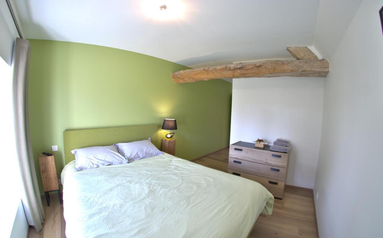 Au Pre Des Acajous Villa Pertheville-Ners Bagian luar foto